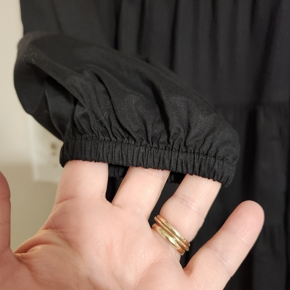 Steve Madden 'Daniella' Smocked Black Dress - Picture 8 of 8